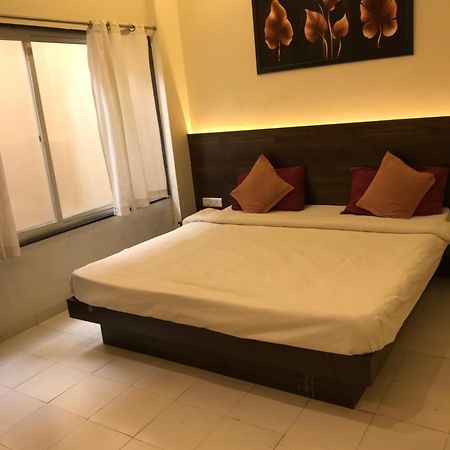 אינדורה Hotel Divine מראה חיצוני תמונה