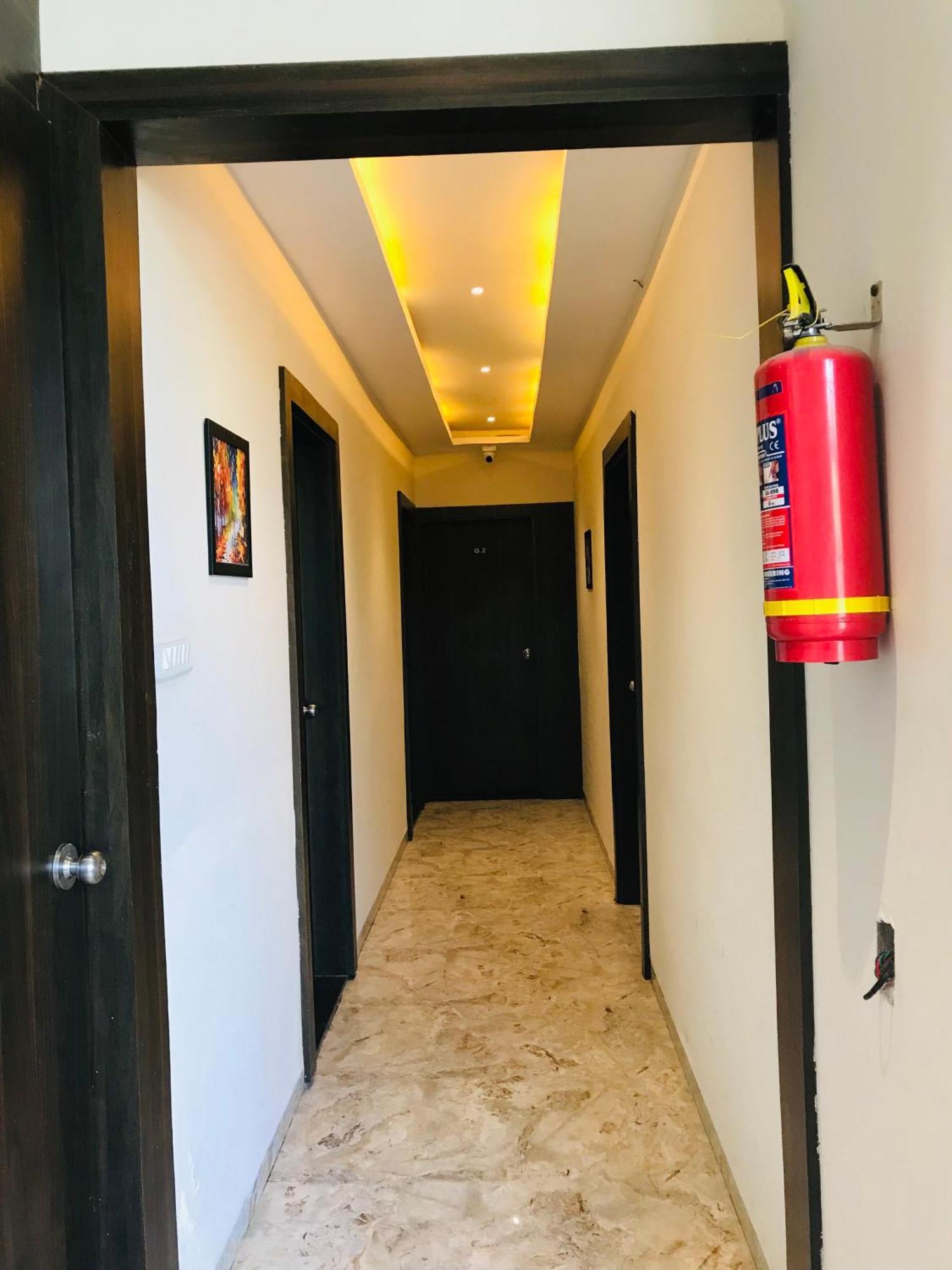 אינדורה Hotel Divine מראה חיצוני תמונה